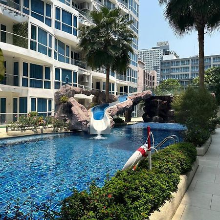Grand Avenue Suites X Monthstayz Thailand Pattaya Exterior foto